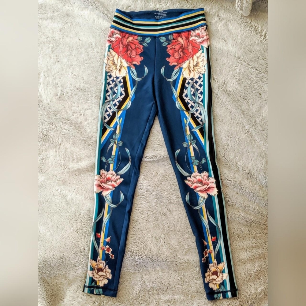Fashion Nova "Grenada" leggings